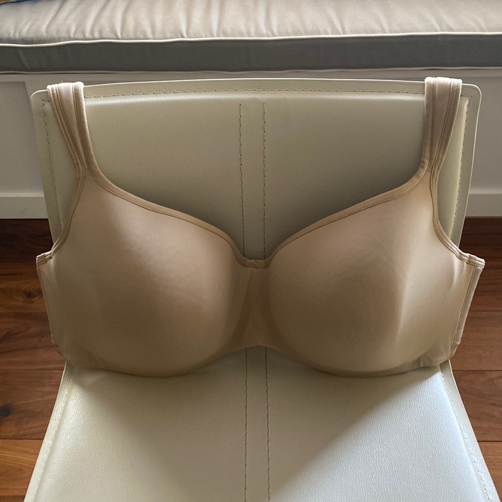 Cacique 38G nude underwire bra